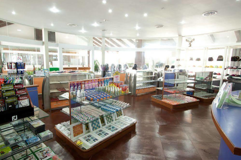 Uniland Golf & Resort Nakhon Pathom Ngoại thất bức ảnh